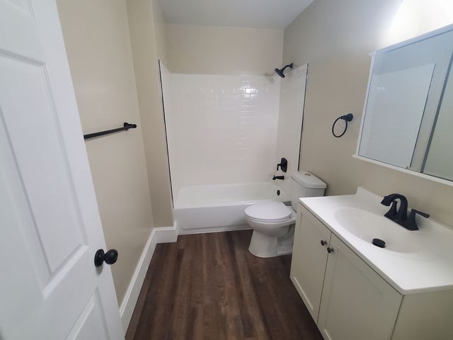 724 20th Avenue, East Moline, IL 61244