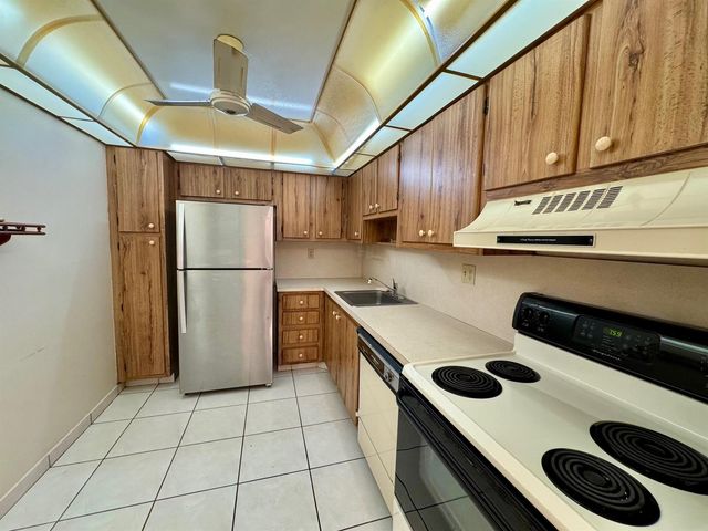 8050 W Mcnab Road 320, Tamarac, FL 33321