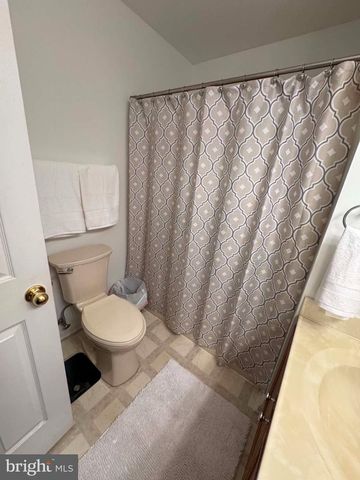 3826 ROUNDTREE RD, Jefferson, MD 21755
