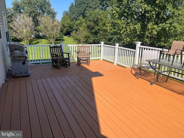 3826 ROUNDTREE RD, Jefferson, MD 21755