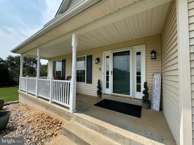 3826 ROUNDTREE RD, Jefferson, MD 21755