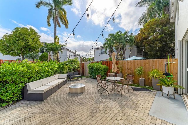 5610 NW 107th Ave 1306, Doral, FL 33178