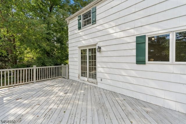 20 Pine St, Bernards Twp., NJ 07920