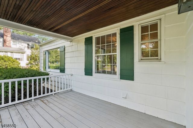 20 Pine St, Bernards Twp., NJ 07920