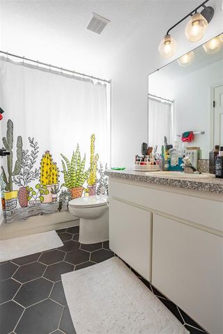 17708 NATHANS DRIVE, Tampa, FL 33647
