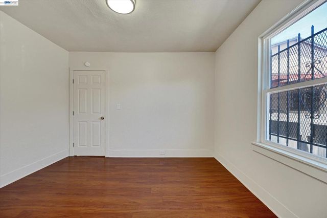 1707 73Rd Ave, Oakland, CA 94621