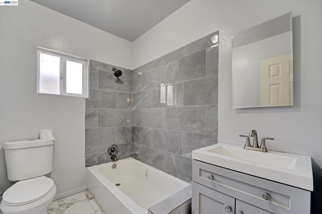 1707 73Rd Ave, Oakland, CA 94621