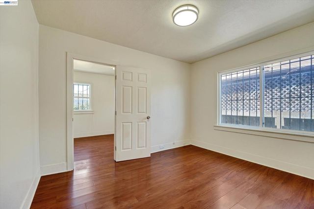 1707 73Rd Ave, Oakland, CA 94621