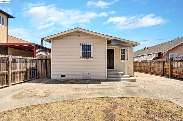 1707 73Rd Ave, Oakland, CA 94621