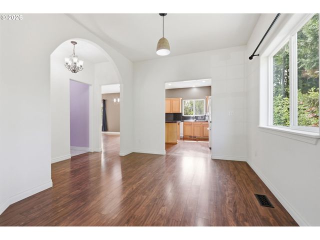 7264 Ne SHALEEN St, Hillsboro, OR 97124