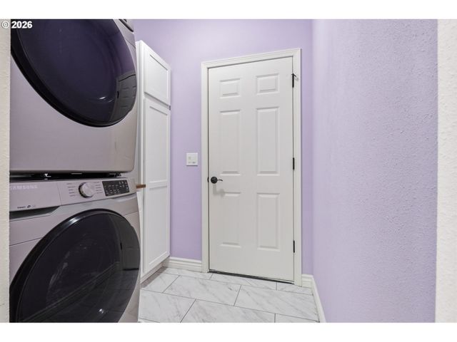 7264 Ne SHALEEN St, Hillsboro, OR 97124