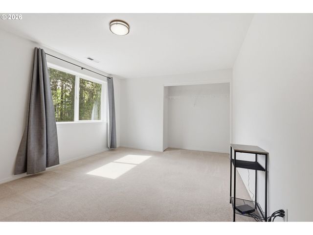 7264 Ne SHALEEN St, Hillsboro, OR 97124