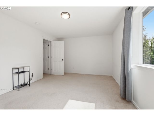 7264 Ne SHALEEN St, Hillsboro, OR 97124