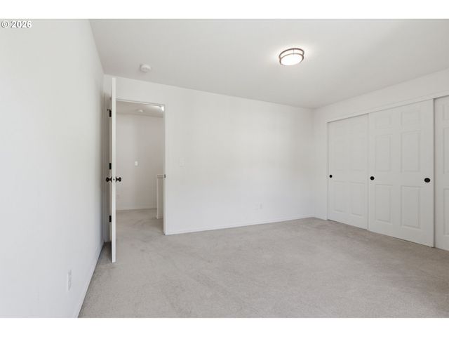 7264 Ne SHALEEN St, Hillsboro, OR 97124