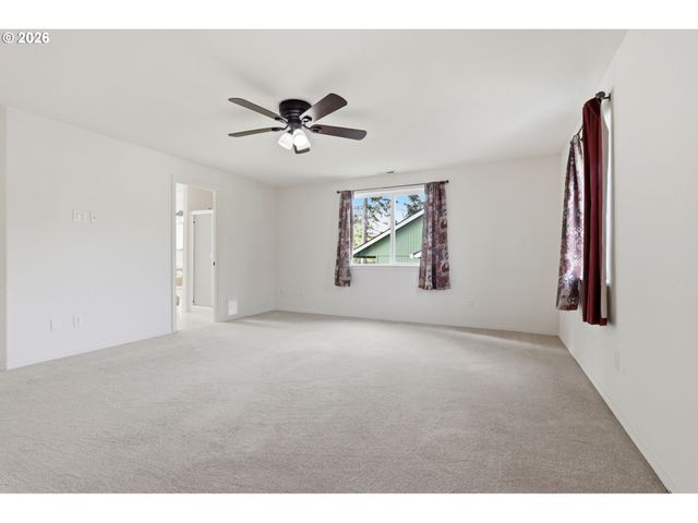 7264 Ne SHALEEN St, Hillsboro, OR 97124