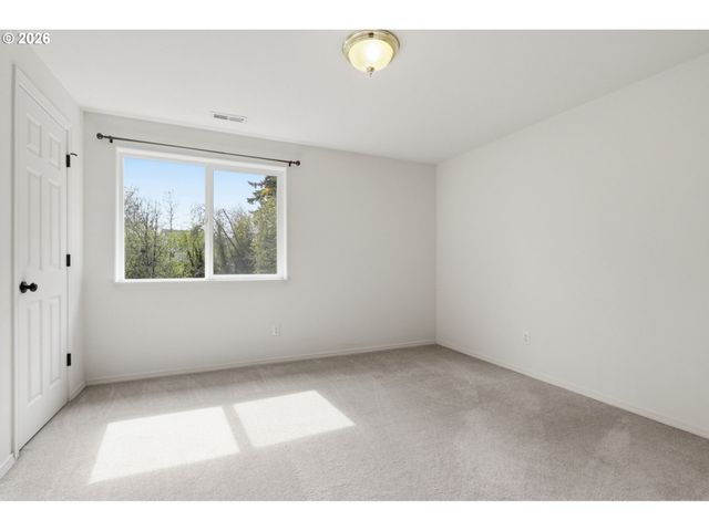 7264 Ne SHALEEN St, Hillsboro, OR 97124