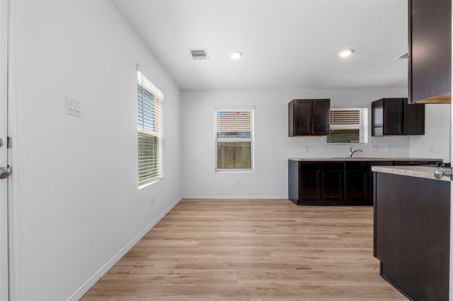 14602 Broadbury Pond Road, Rosharon, TX 77583