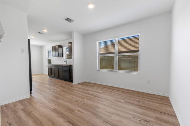 14602 Broadbury Pond Road, Rosharon, TX 77583