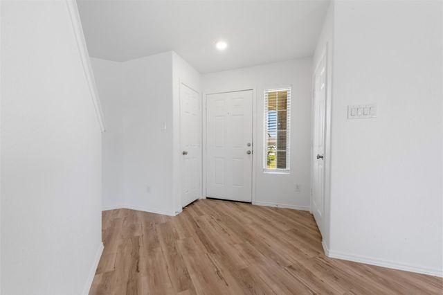 14602 Broadbury Pond Road, Rosharon, TX 77583