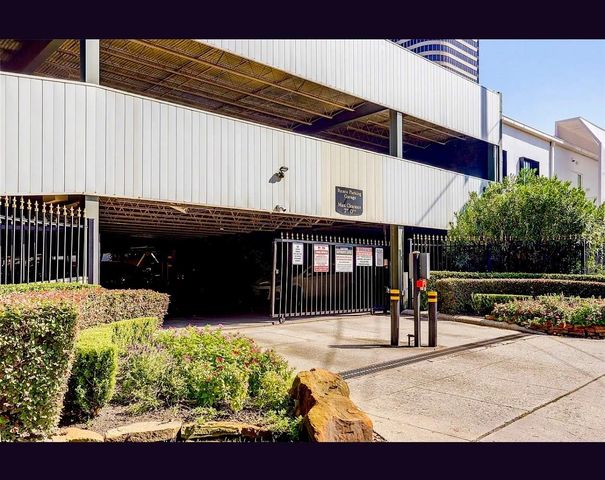 3231 Allen Parkway Parkway 1115, Houston, TX 77019