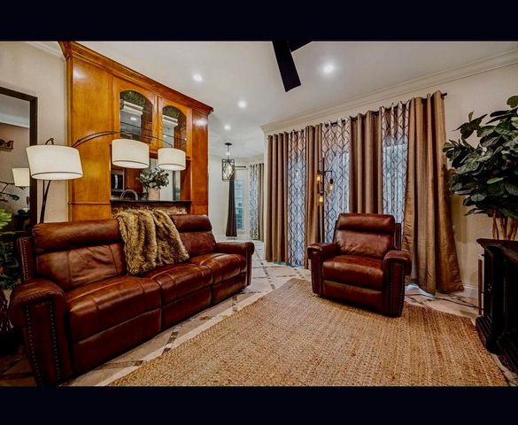 3231 Allen Parkway Parkway 1115, Houston, TX 77019