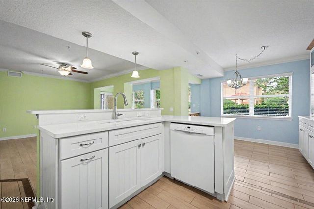 101 25TH Avenue J13, Jacksonville Beach, FL 32250