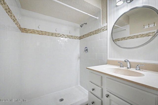 101 25TH Avenue J13, Jacksonville Beach, FL 32250