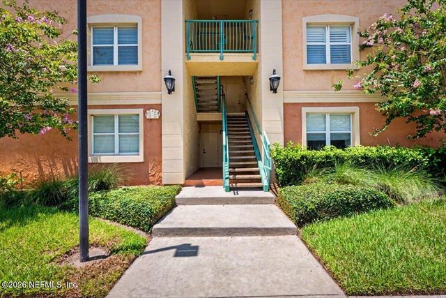101 25TH Avenue J13, Jacksonville Beach, FL 32250