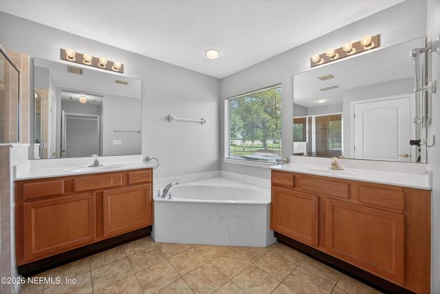 6377 ISLAND FOREST Drive E, Fleming Island, FL 32003