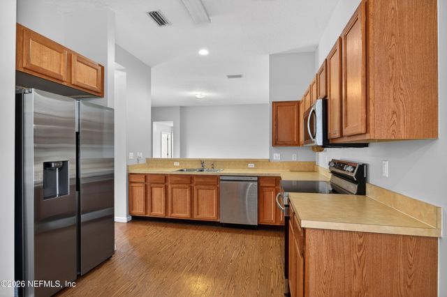 6377 ISLAND FOREST Drive E, Fleming Island, FL 32003