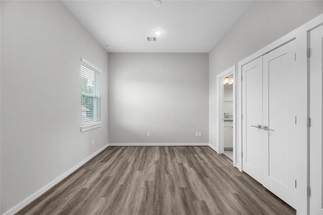 5823 Fairdale Lane C, Houston, TX 77057