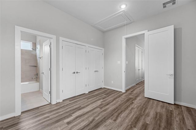 5823 Fairdale Lane C, Houston, TX 77057