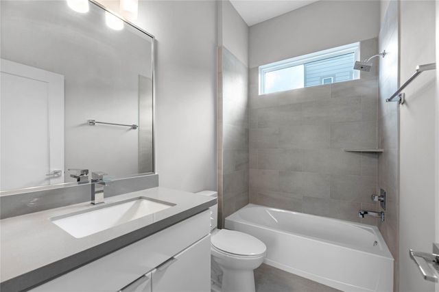 5823 Fairdale Lane C, Houston, TX 77057