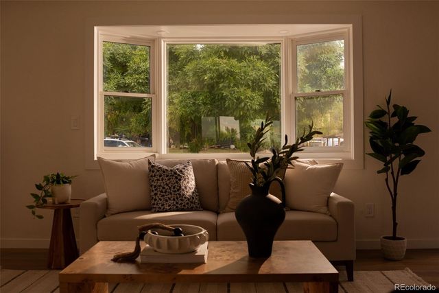 15785 W 2nd Avenue, Golden, CO 80401