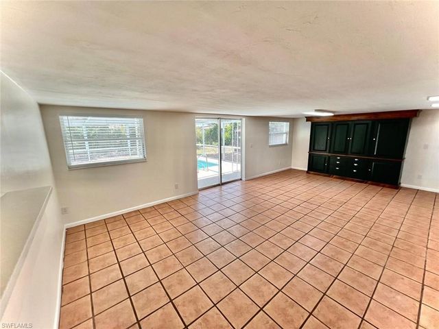 4708 Orange Grove BLVD, North Fort Myers, FL 33903