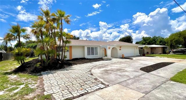 4708 Orange Grove BLVD, North Fort Myers, FL 33903