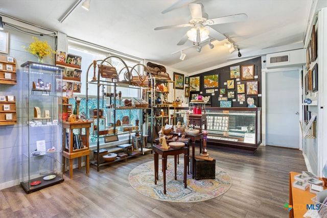 20 Rock Creek Drive, Salado, TX 76571