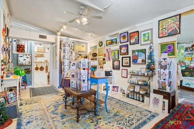 20 Rock Creek Drive, Salado, TX 76571