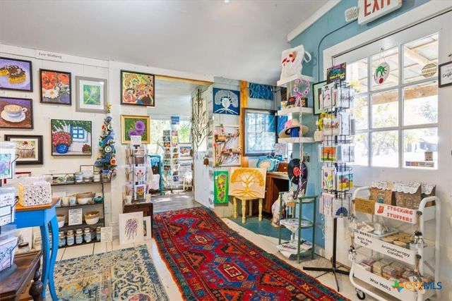 20 Rock Creek Drive, Salado, TX 76571