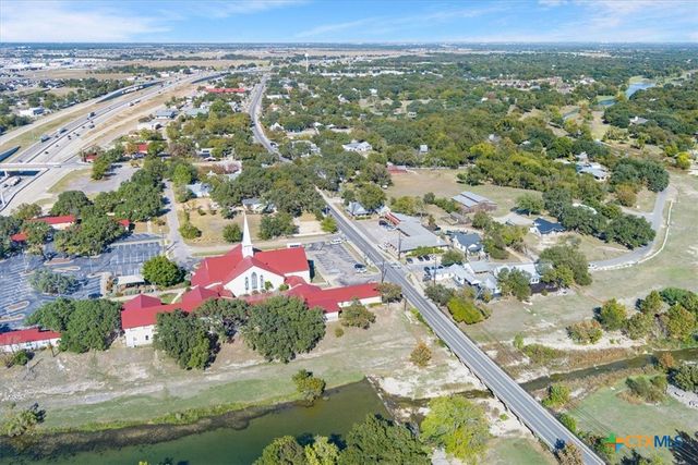 20 Rock Creek Drive, Salado, TX 76571
