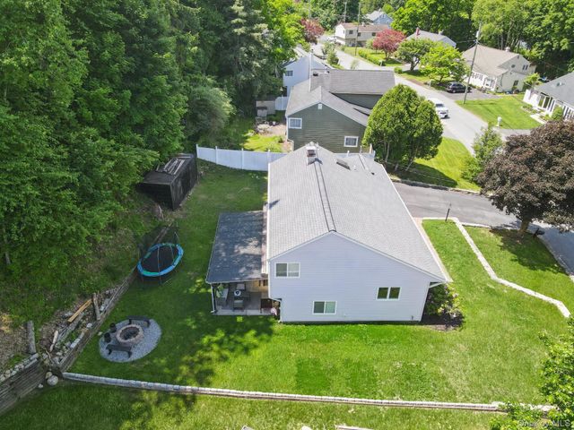 12 Stony Brook Road, Sloatsburg, NY 10974