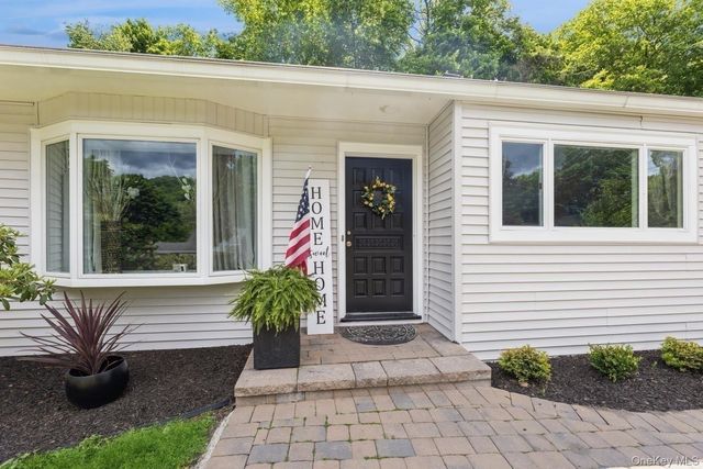 12 Stony Brook Road, Sloatsburg, NY 10974