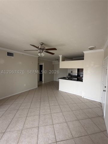6559 Emerald Dunes Dr 303, West Palm Beach, FL 33411