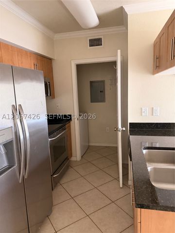 6559 Emerald Dunes Dr 303, West Palm Beach, FL 33411