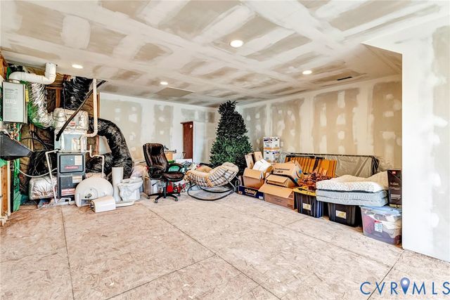 8185 Marley Dr, Mechanicsville, VA 23116