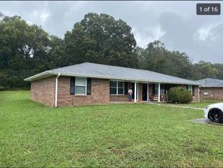 24 Paige Street, Cartersville, GA 30121