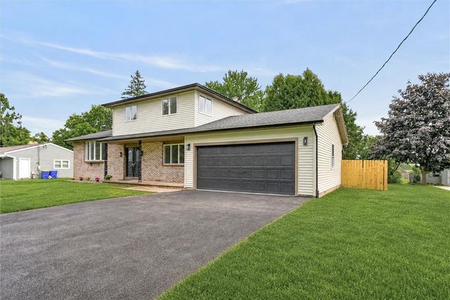 672 Gillett Road, Ogden, NY 14559