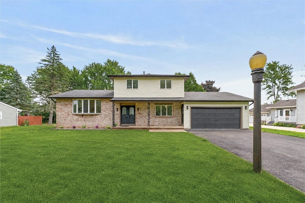 672 Gillett Road, Ogden, NY 14559