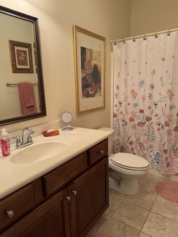 126 Keeton Dr, Hopkinsville, KY 42240