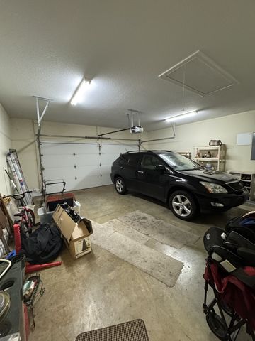 126 Keeton Dr, Hopkinsville, KY 42240